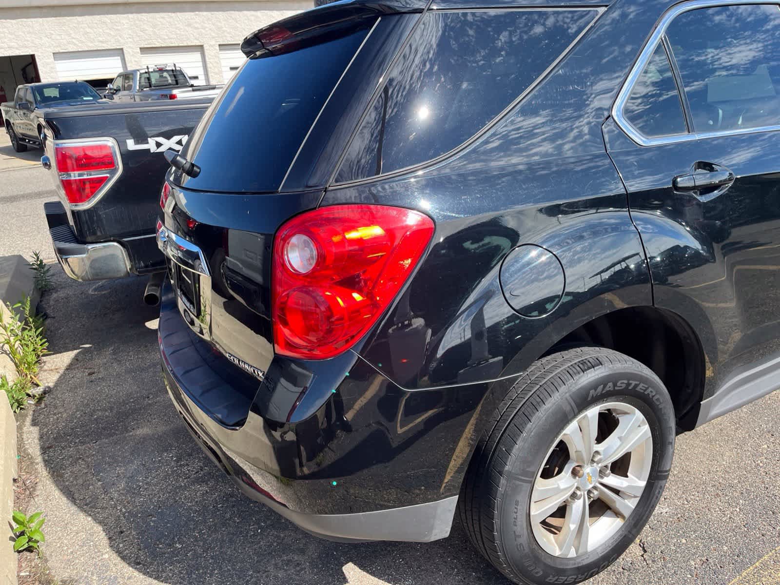 Used 2015 Chevrolet Equinox LS AWD/4WD image 13