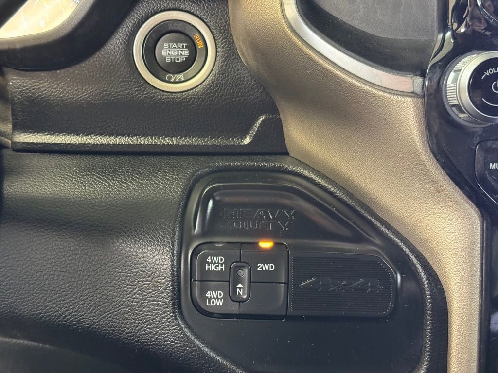 Used 2024 RAM 2500 Laramie image 34