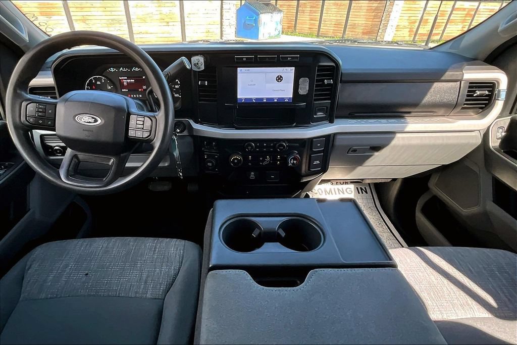 Used 2023 Ford F350 XLT AWD/4WD image 12