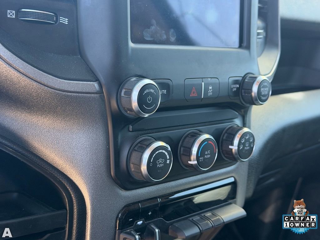 Used 2020 RAM 3500 Tradesman w/ Chrome Appearance Group AWD/4WD image 12