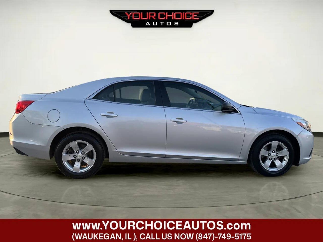 Used 2016 Chevrolet Malibu LS FWD image 2