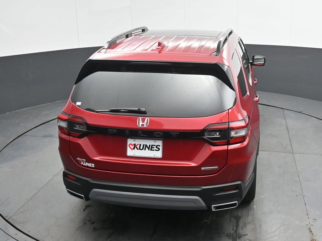 Used 2024 Honda Pilot Touring image 36