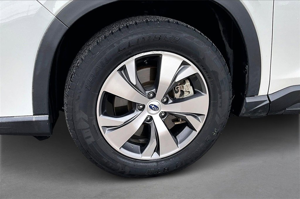 Used 2020 Subaru Ascent Premium w/ Convenience Package image 8