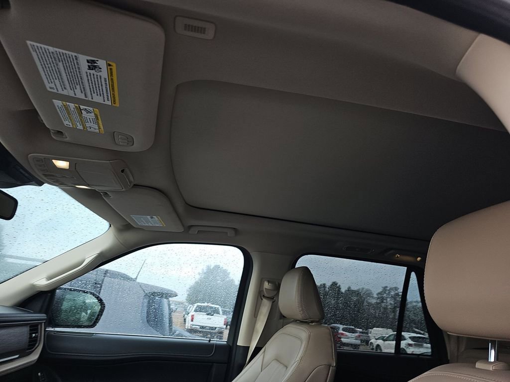 Used 2024 Ford Expedition Max Limited image 12