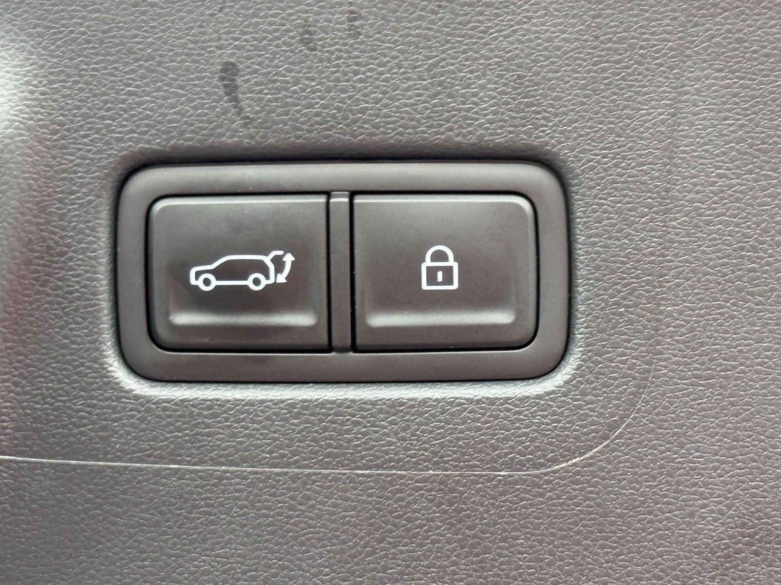 Used 2026 Hyundai Santa Fe SEL AWD/4WD image 40
