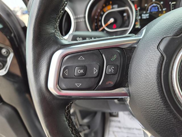 Used 2021 Jeep Wrangler Unlimited Sahara AWD/4WD image 18