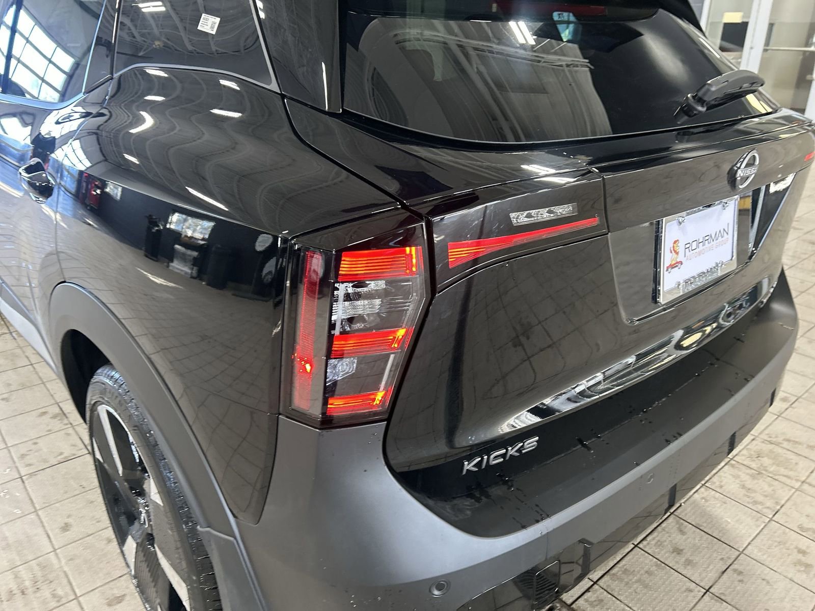 New 2026 Nissan Kicks SR w/ SR Premium Package image 35