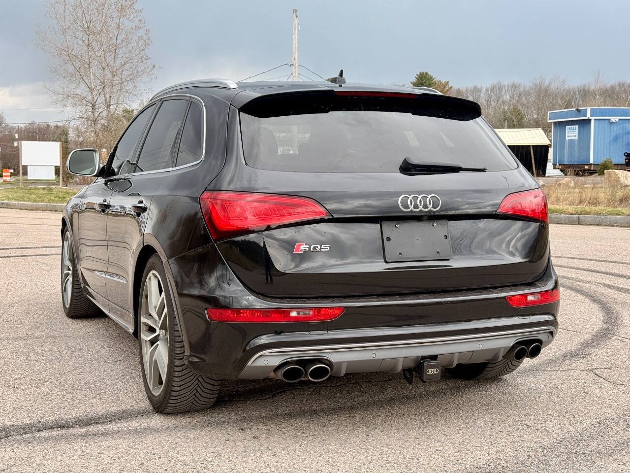 Used 2015 Audi SQ5 Premium Plus w/ Technology Package AWD/4WD image 3