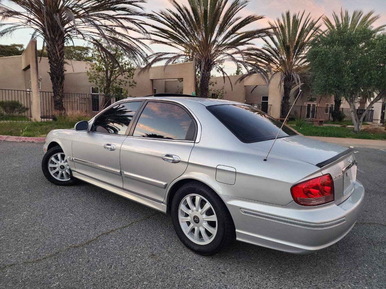 Used 2005 Hyundai Sonata GLS image 7