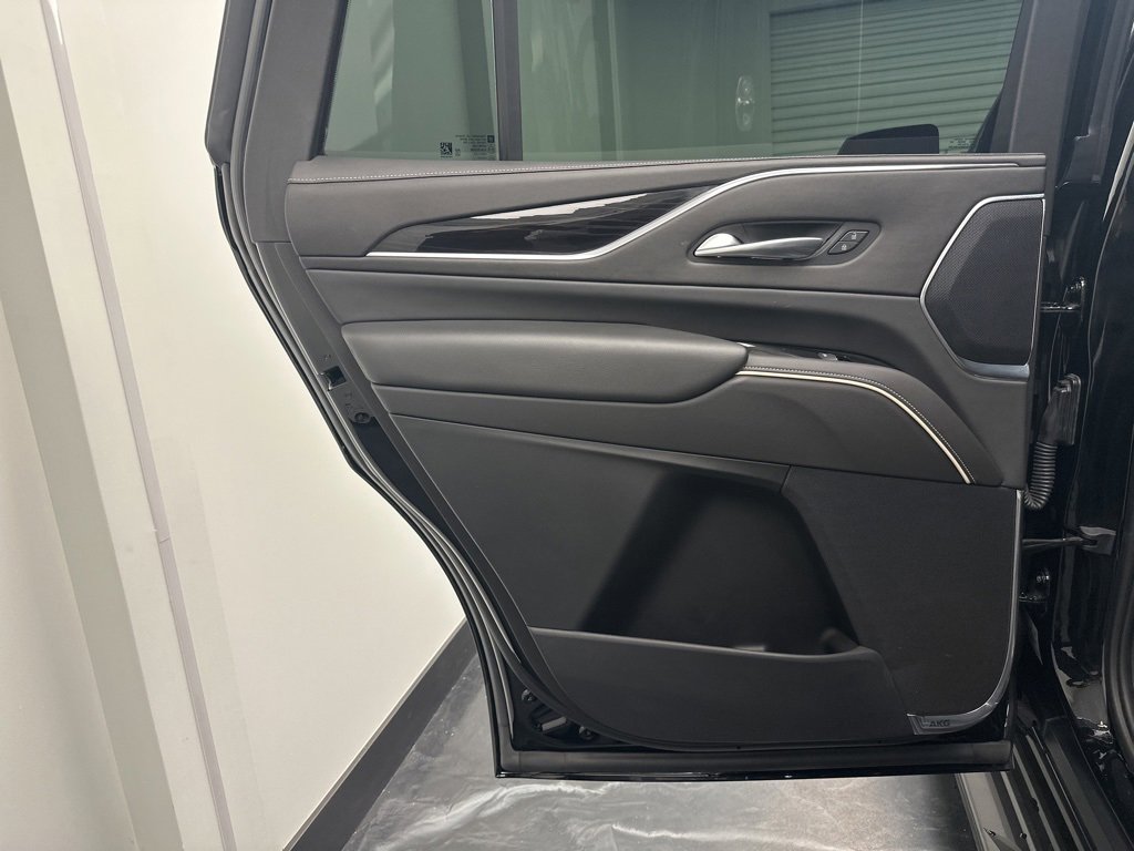 Used 2021 Cadillac Escalade Sport w/ LPO, Illumination Package image 15