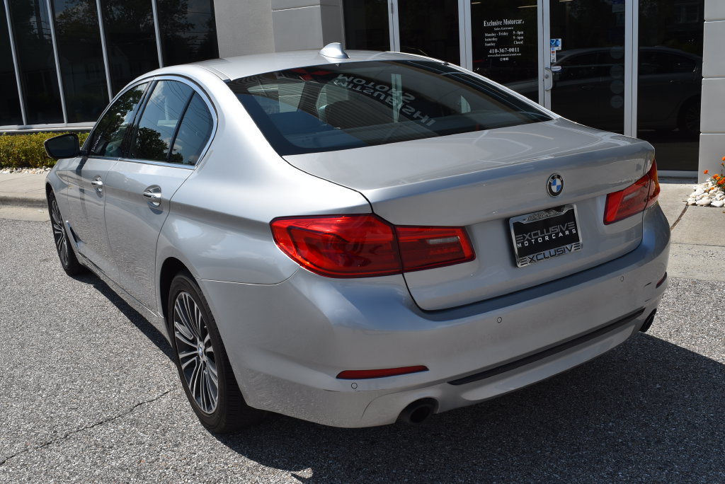 Used 2018 BMW 530i w/ Premium Package RWD image 5