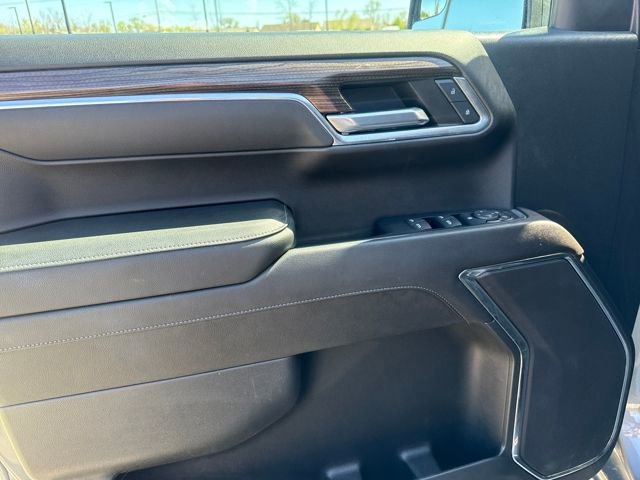 Used 2023 Chevrolet Silverado 1500 LT AWD/4WD image 9