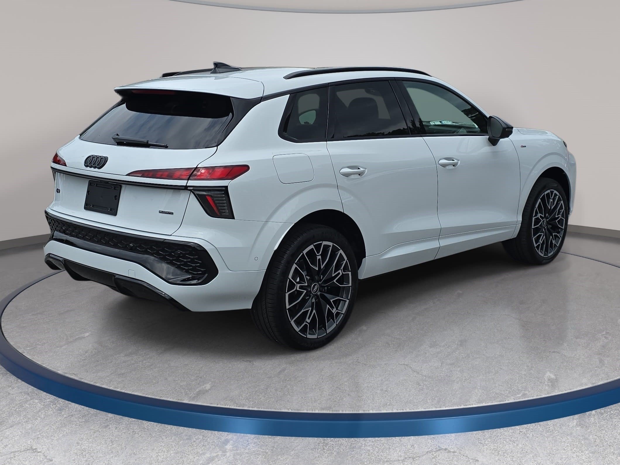 New 2026 Audi Q3 quattro 2.0T AWD/4WD image 5