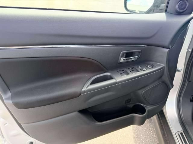 New 2026 Mitsubishi Outlander Sport LE AWD/4WD image 15