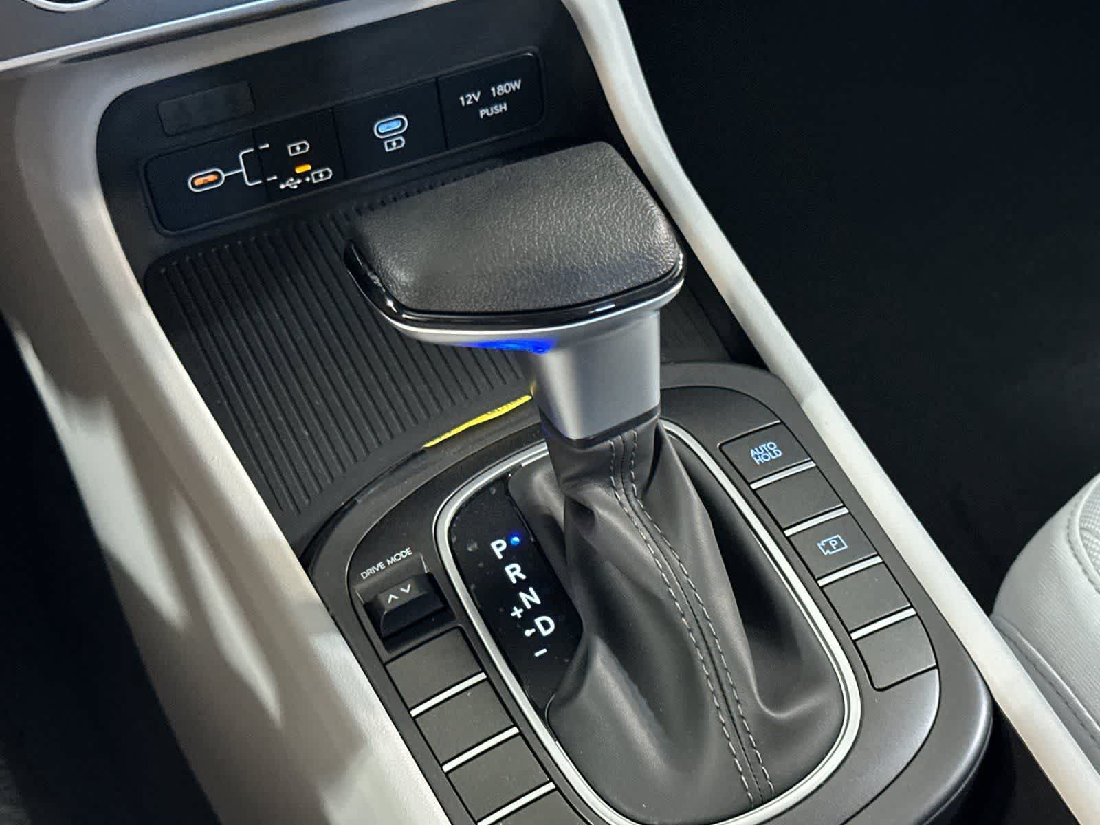 New 2026 Hyundai Kona SE FWD image 22