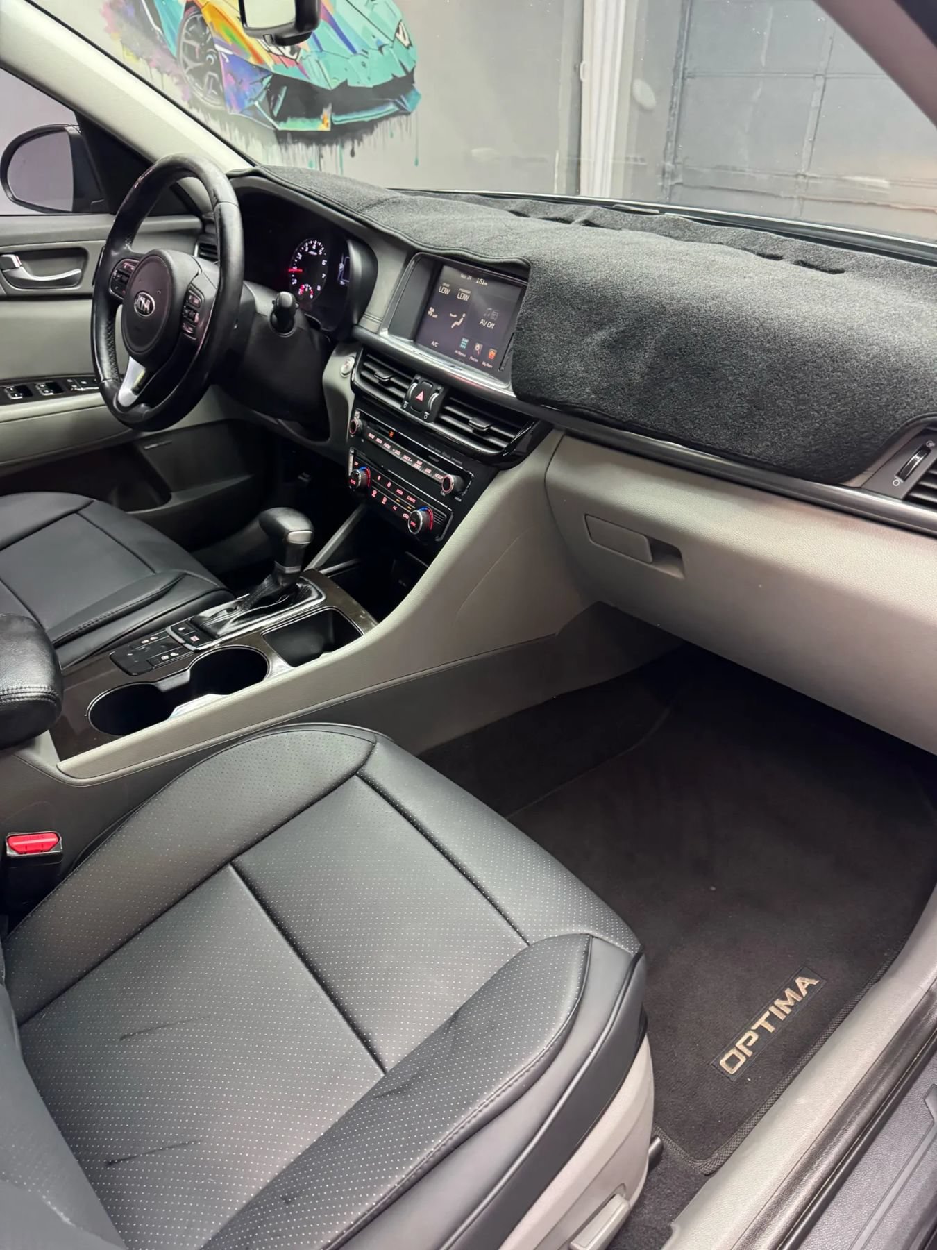 Used 2016 Kia Optima EX w/ Premium Package FWD image 25