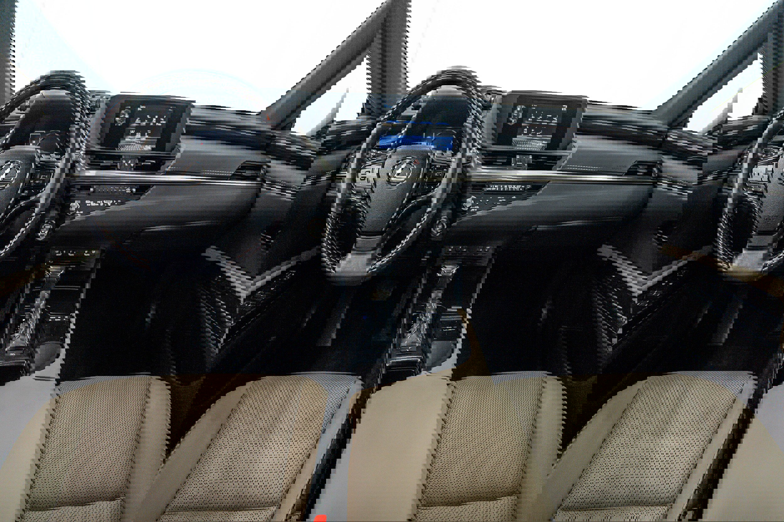 Used 2021 Lexus ES 250 w/ Premium Package image 8