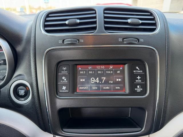 Used 2018 Dodge Journey SE w/ Popular Equipment Group image 16