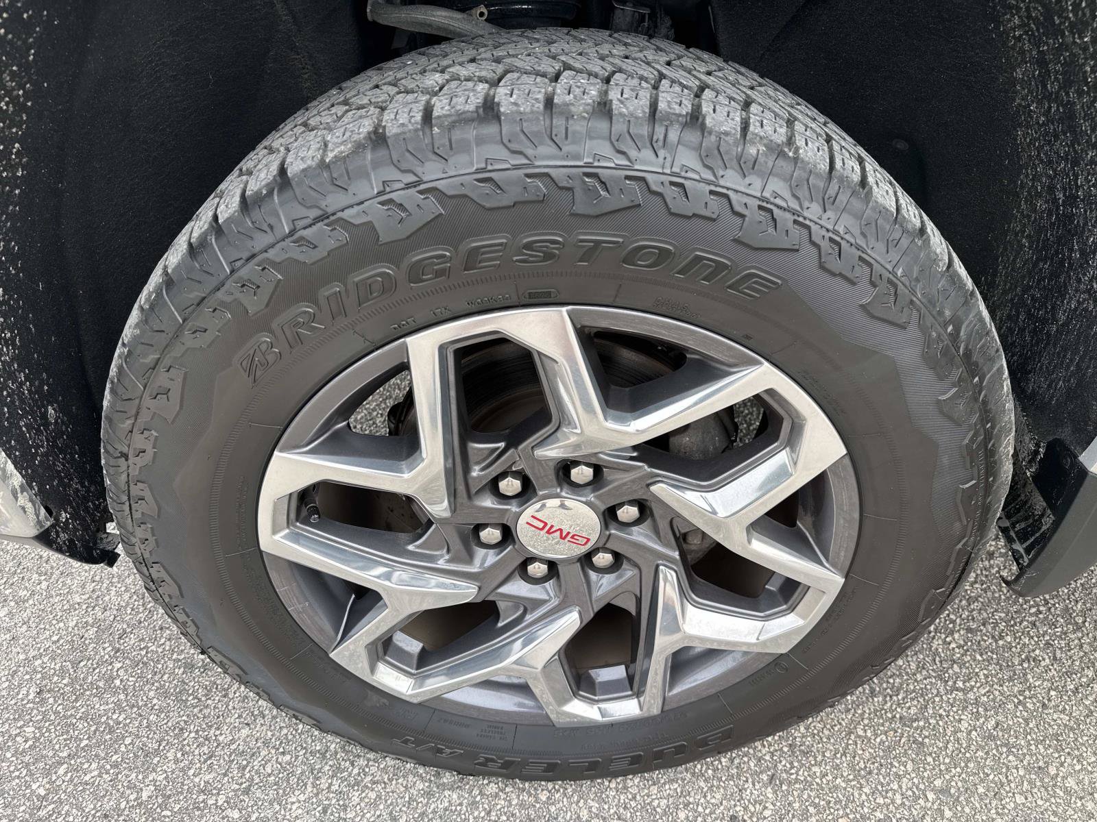 Used 2019 GMC Sierra 1500 SLT w/ SLT Premium Plus Package AWD/4WD image 11