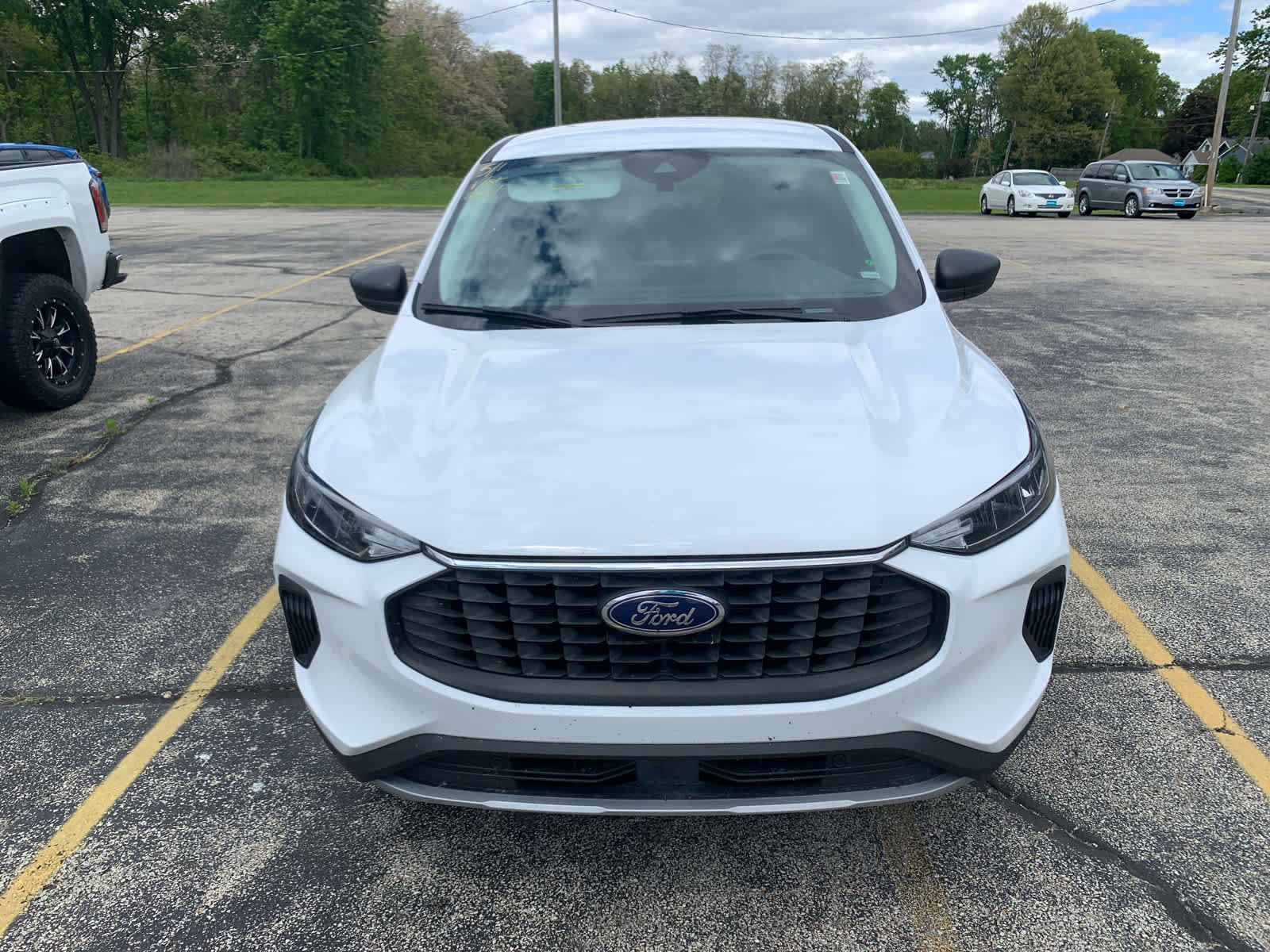Used 2025 Ford Escape Active AWD/4WD image 3