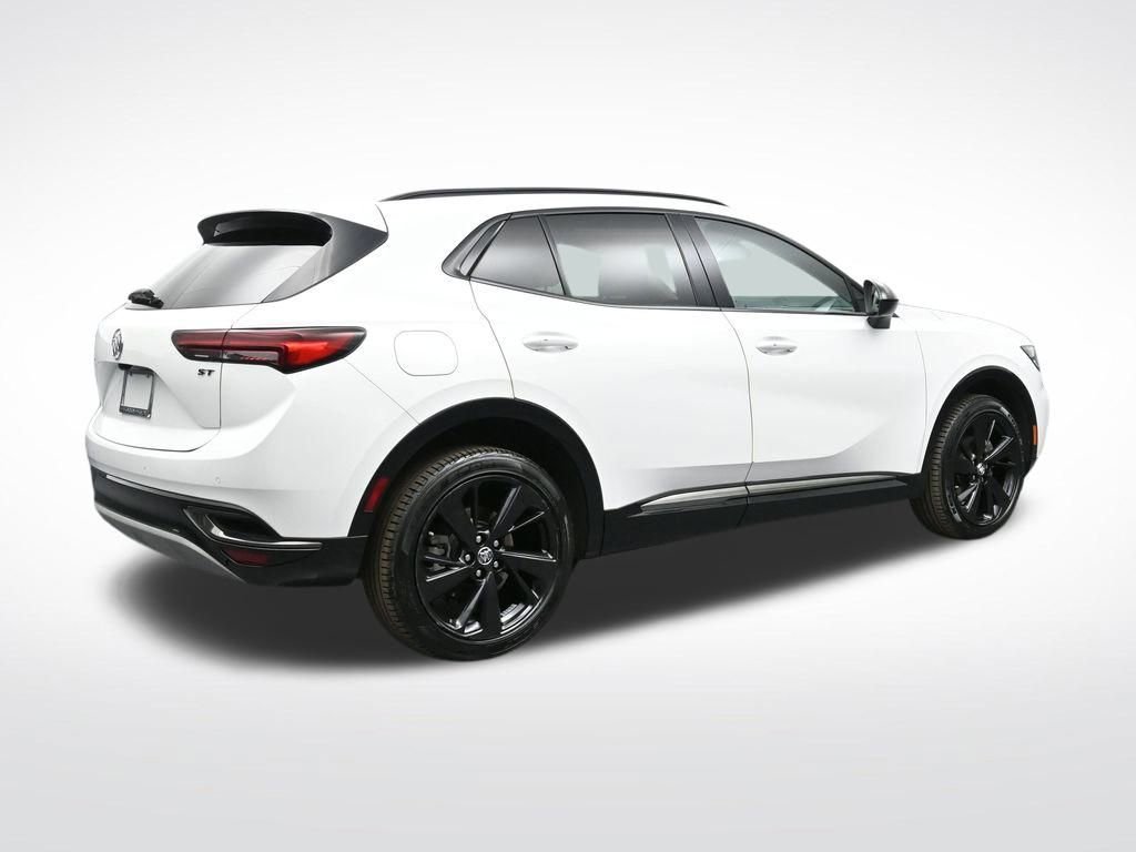 Used 2023 Buick Envision Essence w/ Sport Touring Package image 5