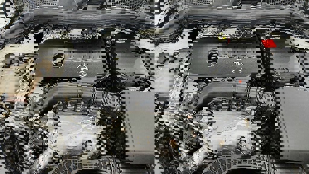 Used 2023 Mercedes-Benz GLA 250 w/ Premium Package image 26