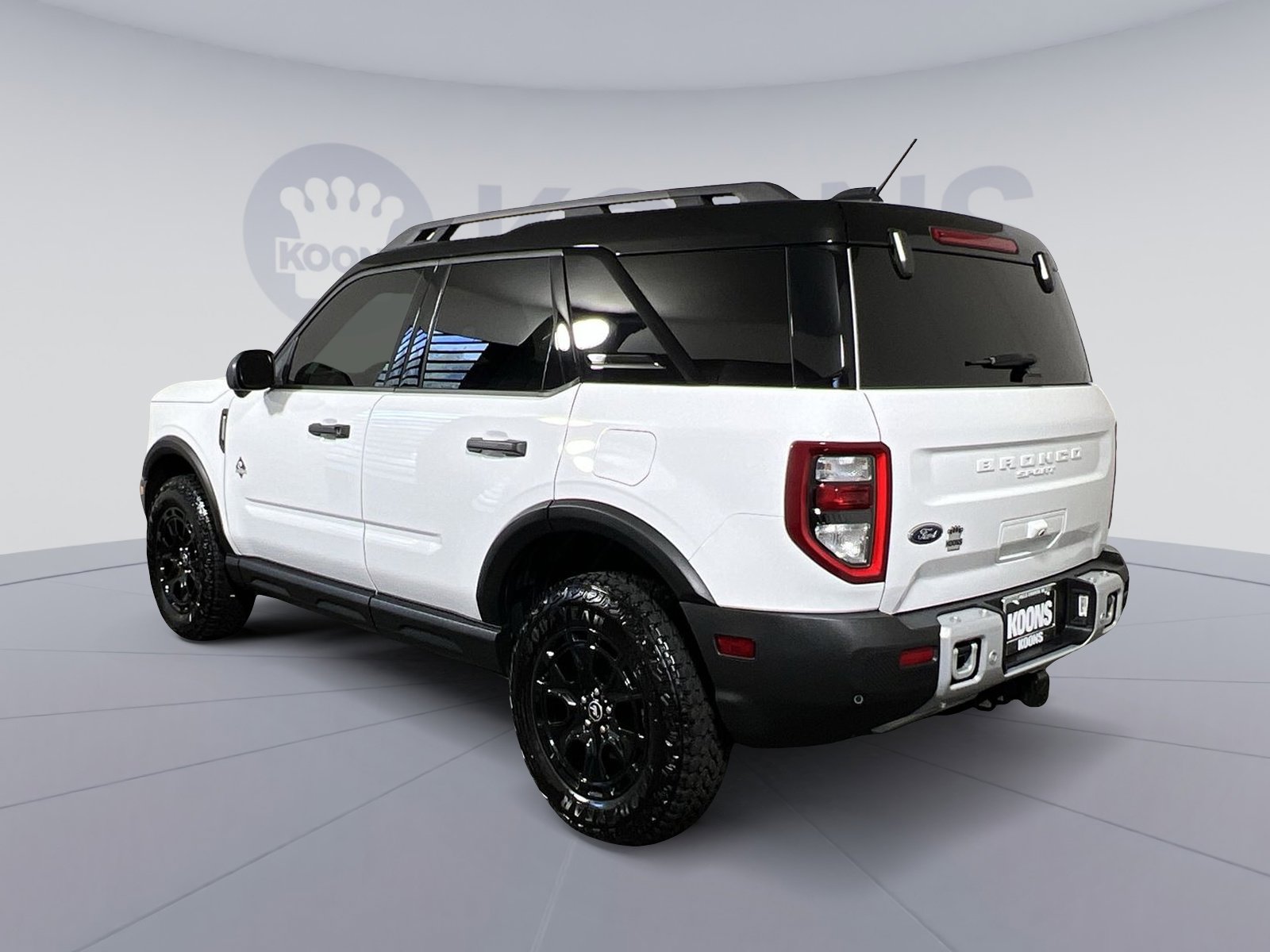 Used 2025 Ford Bronco Sport Outer Banks w/ Sasquatch Outer Banks Package AWD/4WD image 8