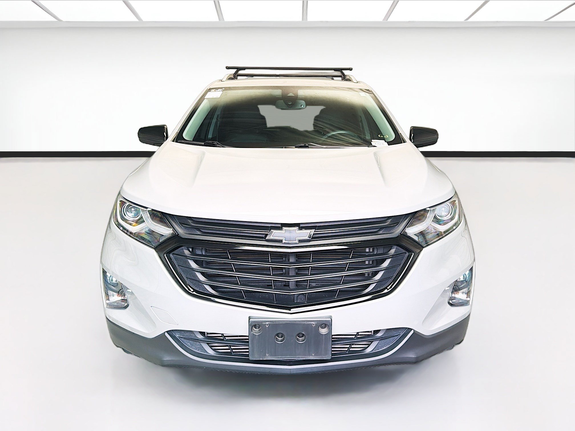 Used 2020 Chevrolet Equinox LT w/ Sport Edition FWD image 2