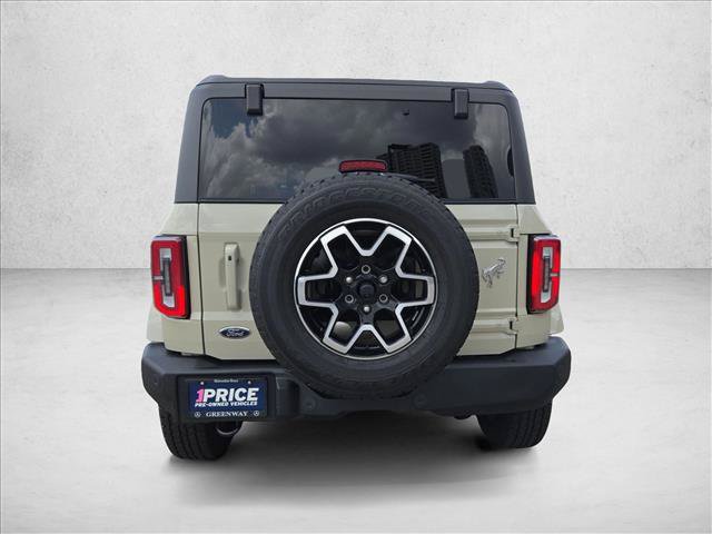 Used 2025 Ford Bronco Outer Banks AWD/4WD image 6