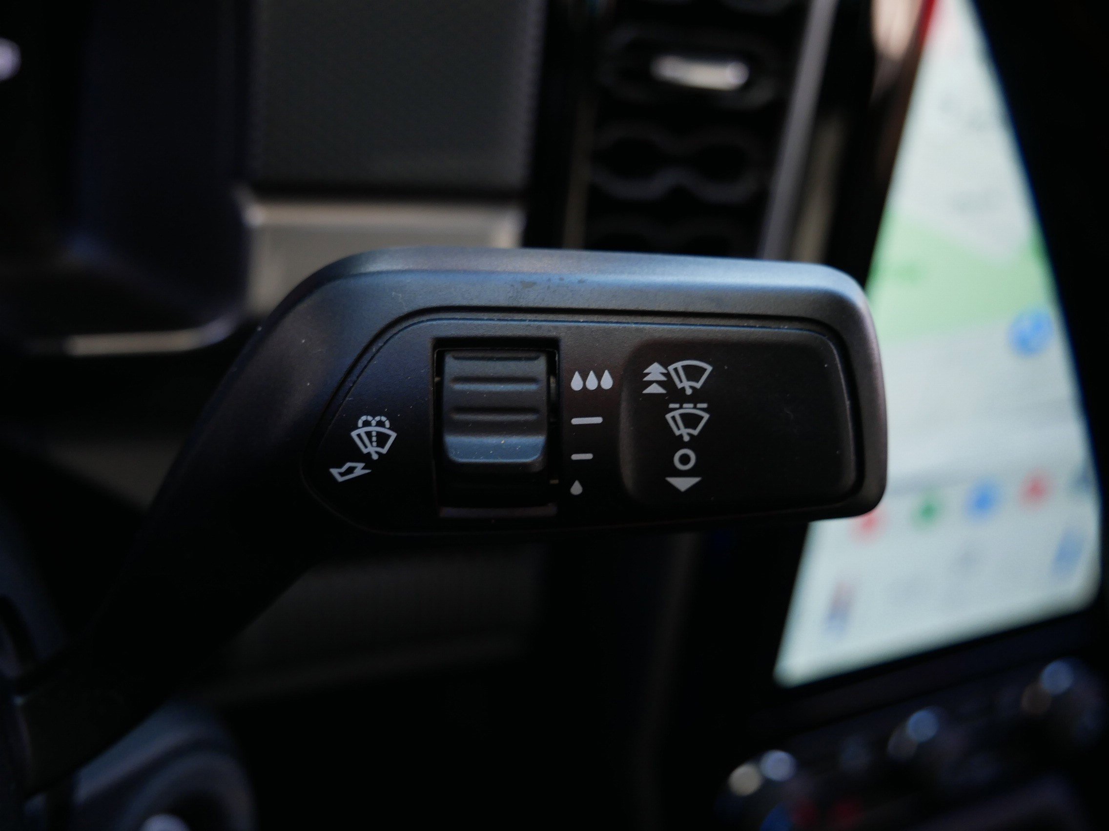 Used 2025 Ford Ranger XLT w/ Technology Package image 34