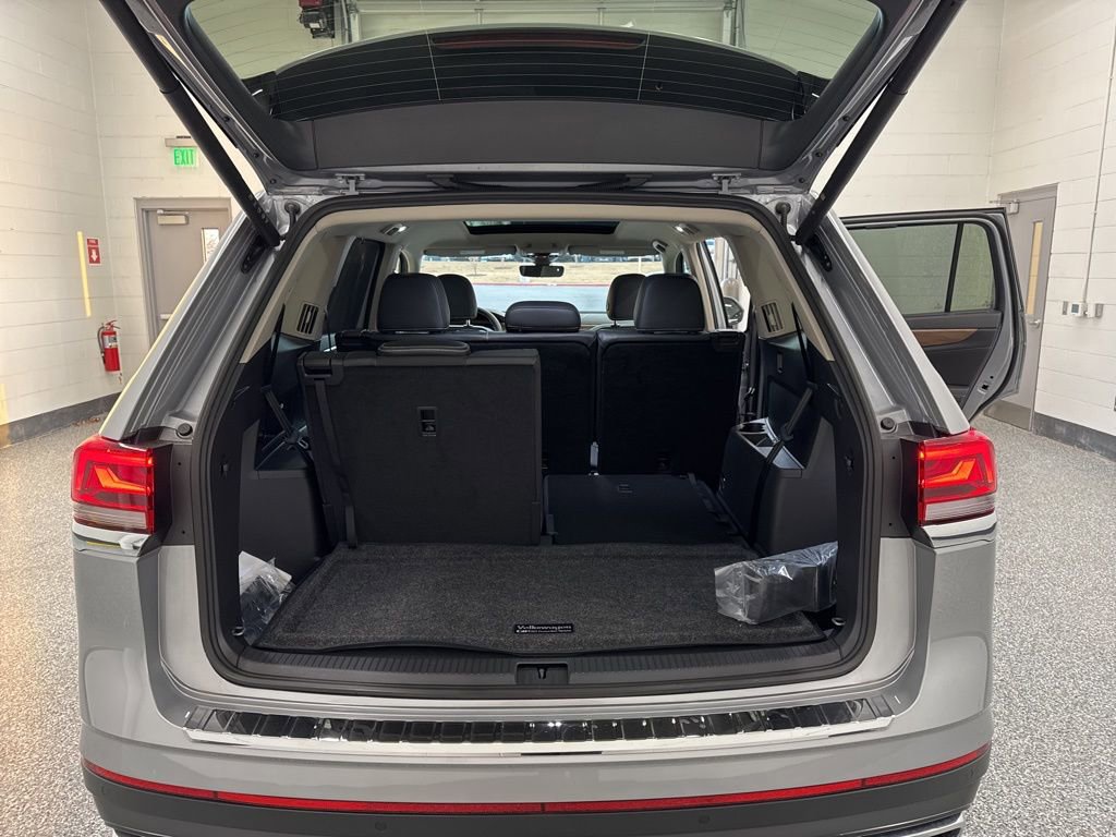 New 2026 Volkswagen Atlas SE image 24
