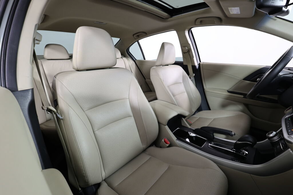 Used 2013 Honda Accord EX-L image 24