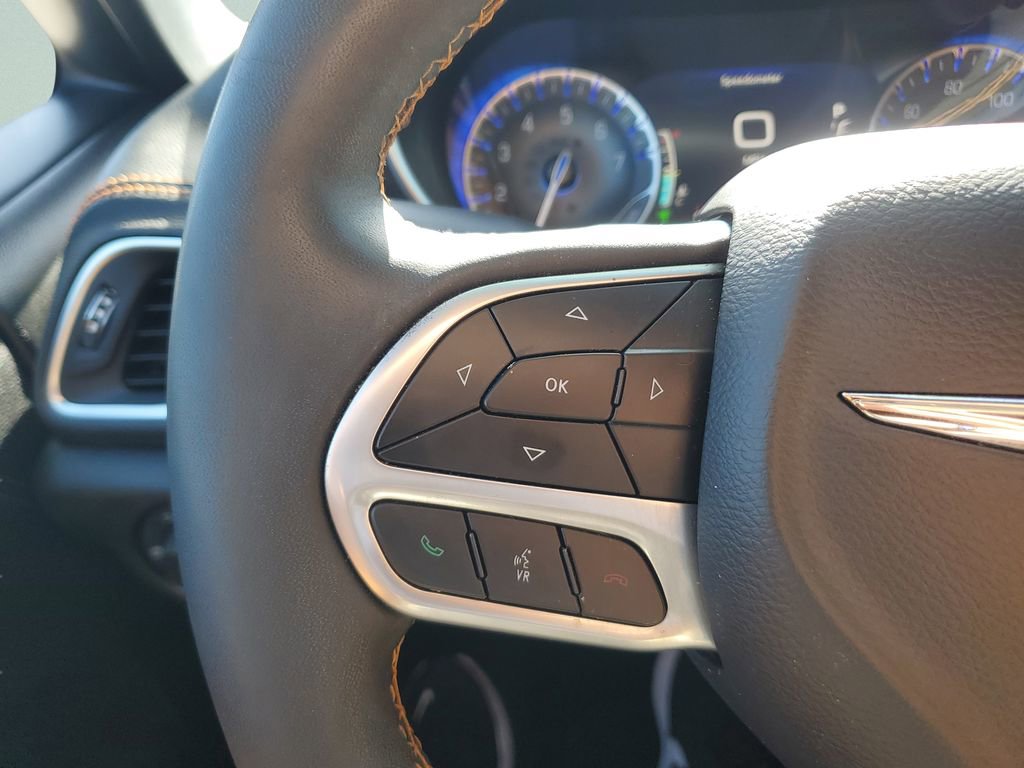 Used 2022 Chrysler Pacifica Pinnacle image 29