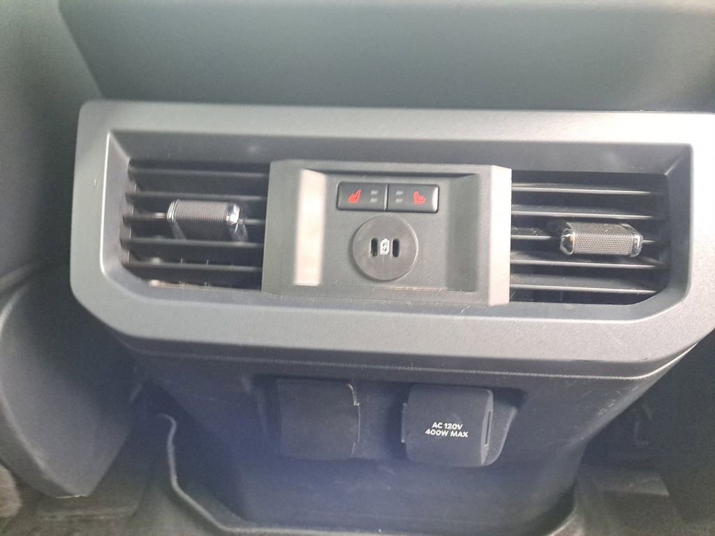 Used 2024 Ford F250 Lariat w/ Lariat Ultimate Package image 21