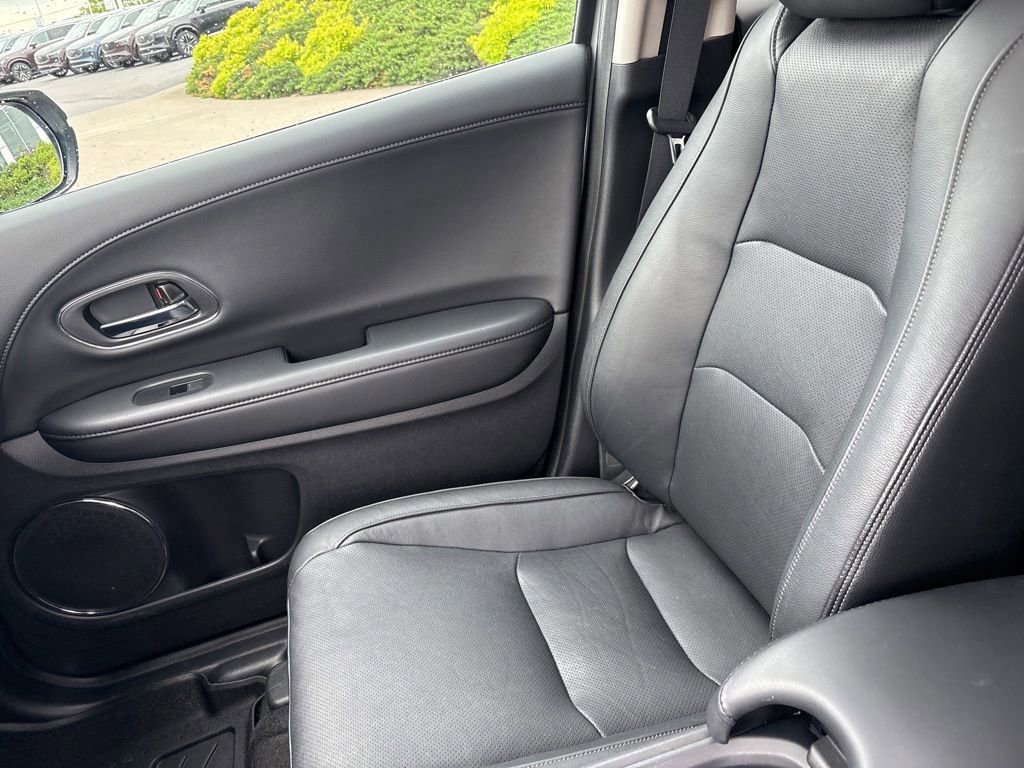 Used 2019 Honda HR-V EX-L image 29