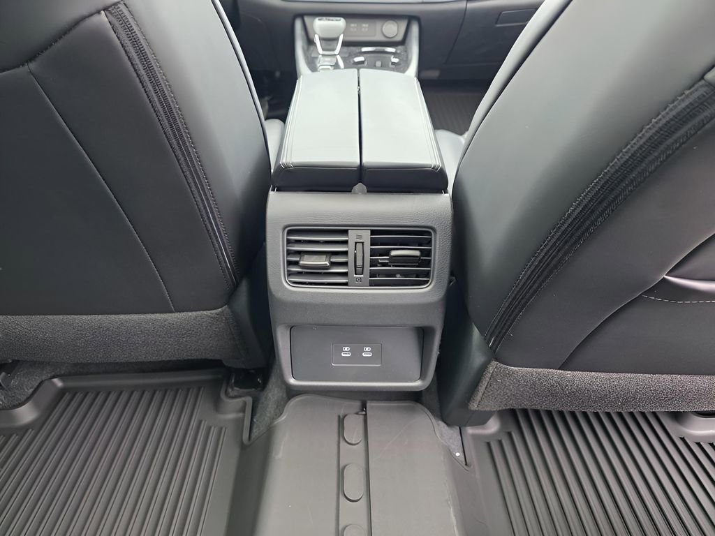 New 2026 Nissan Rogue SV image 10