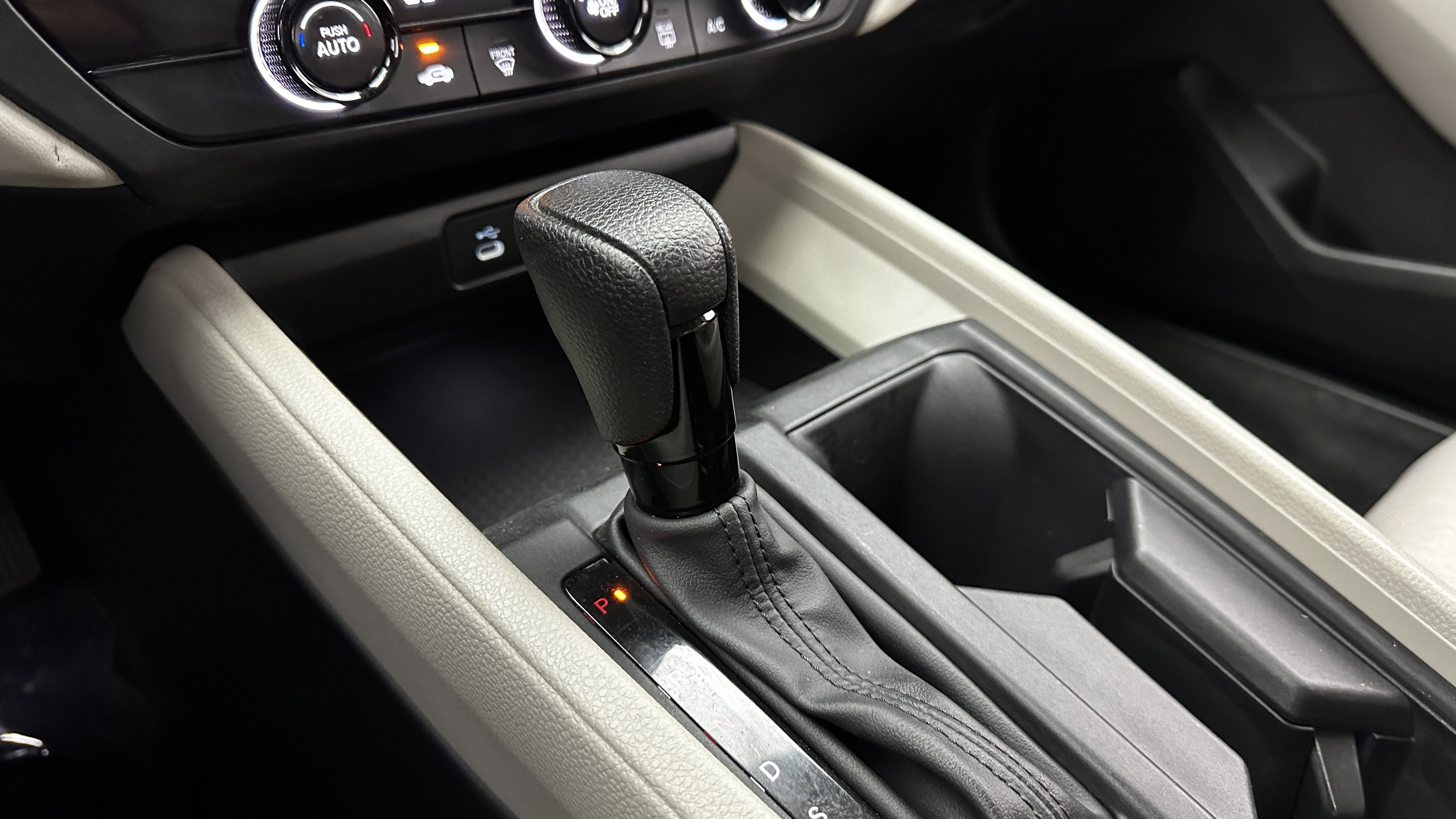 Used 2025 Honda Accord LX image 15