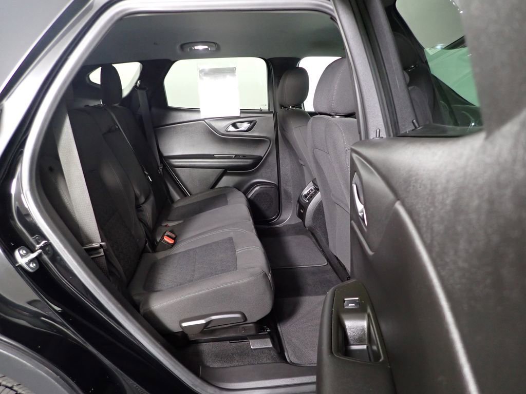 Used 2021 Chevrolet Blazer LT image 29