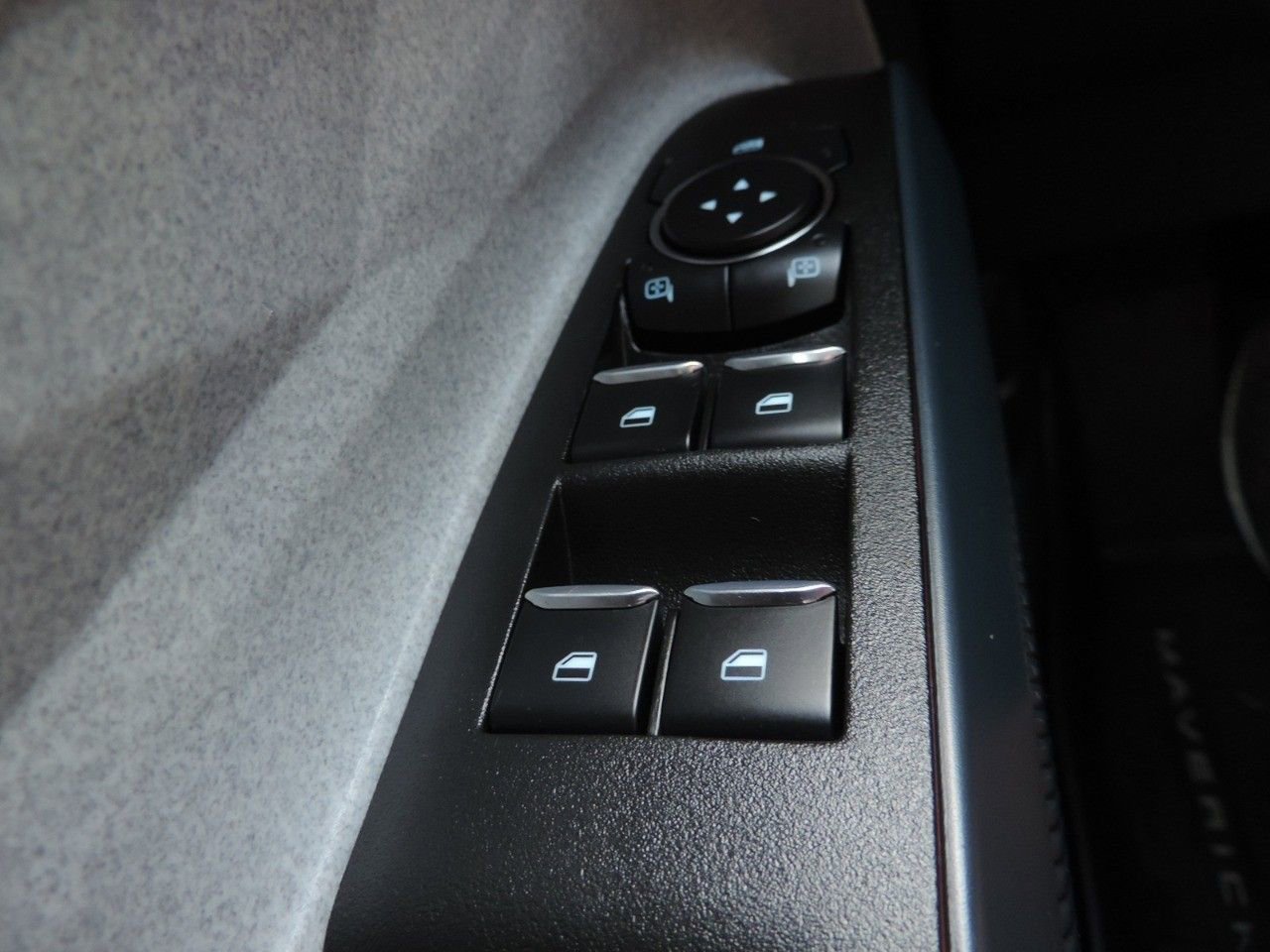 Used 2022 Ford Maverick XLT FWD image 24