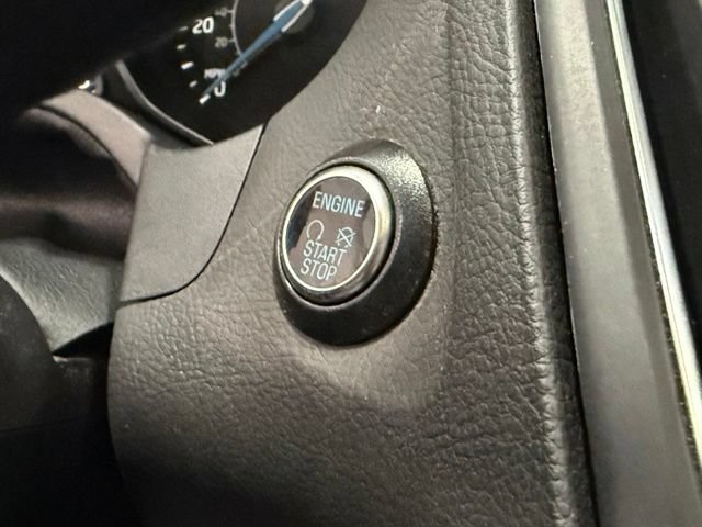 Used 2016 Ford Focus Titanium FWD image 17