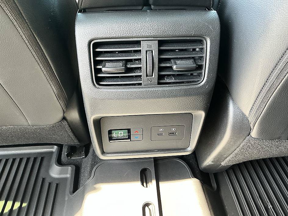 Certified 2023 Nissan Rogue SL w/ SL Premium Package AWD/4WD image 26