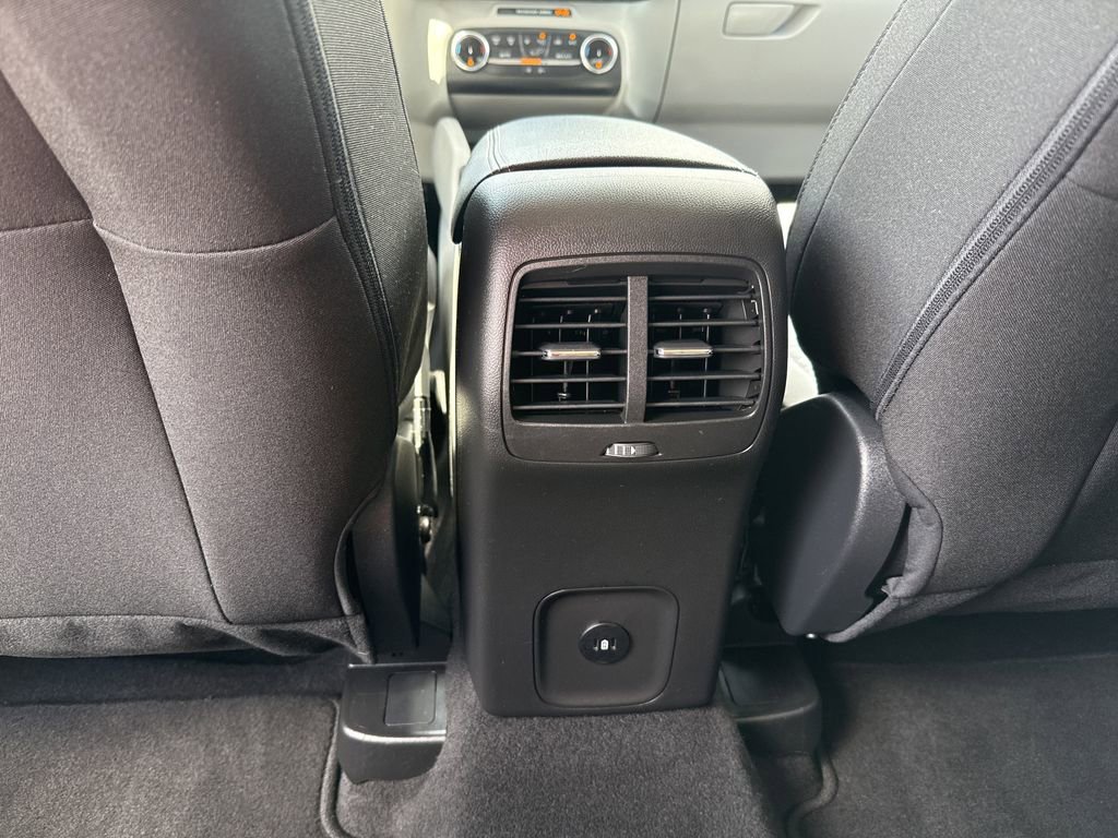 Used 2024 Ford Escape Active image 24