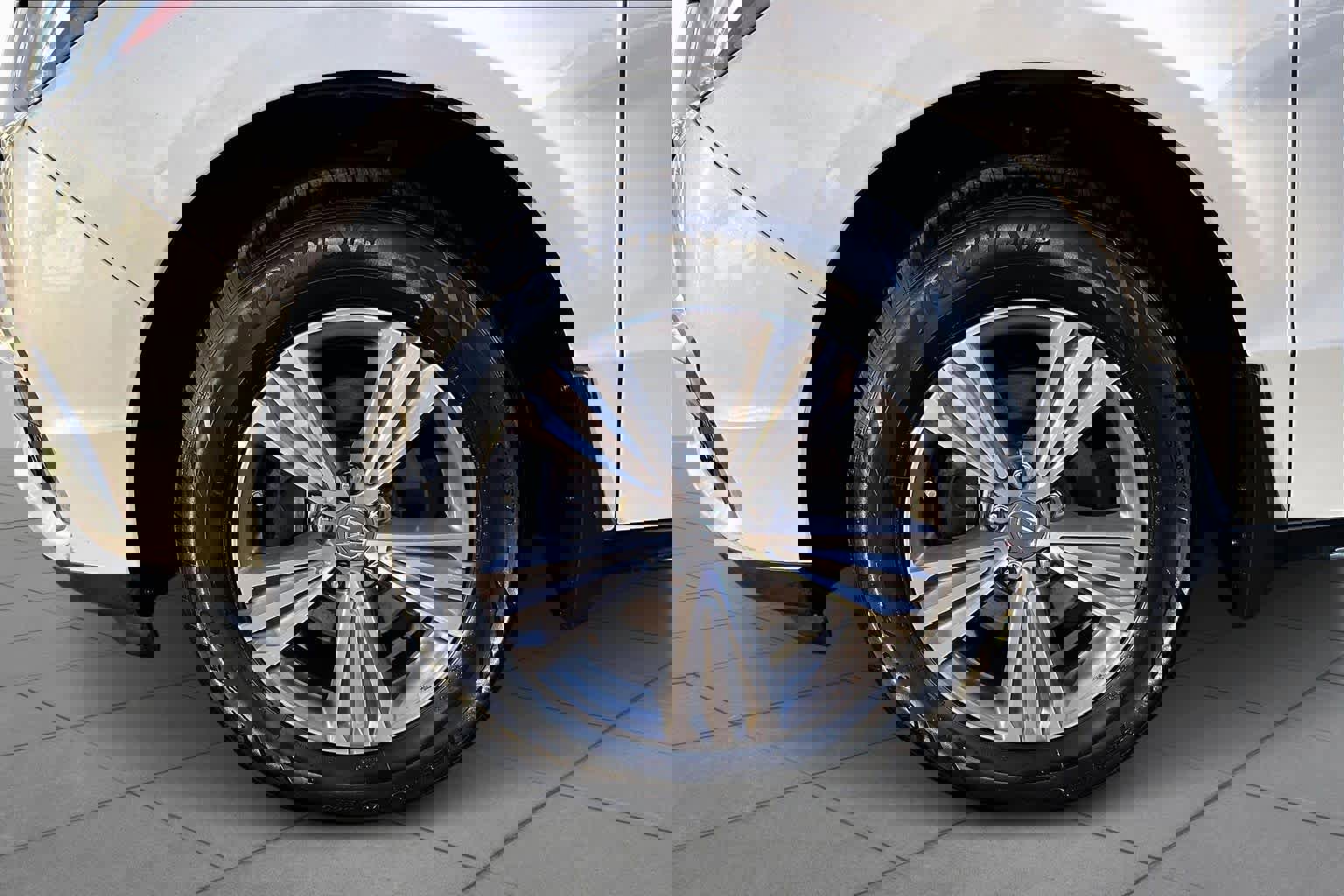 Used 2019 Acura MDX FWD image 10