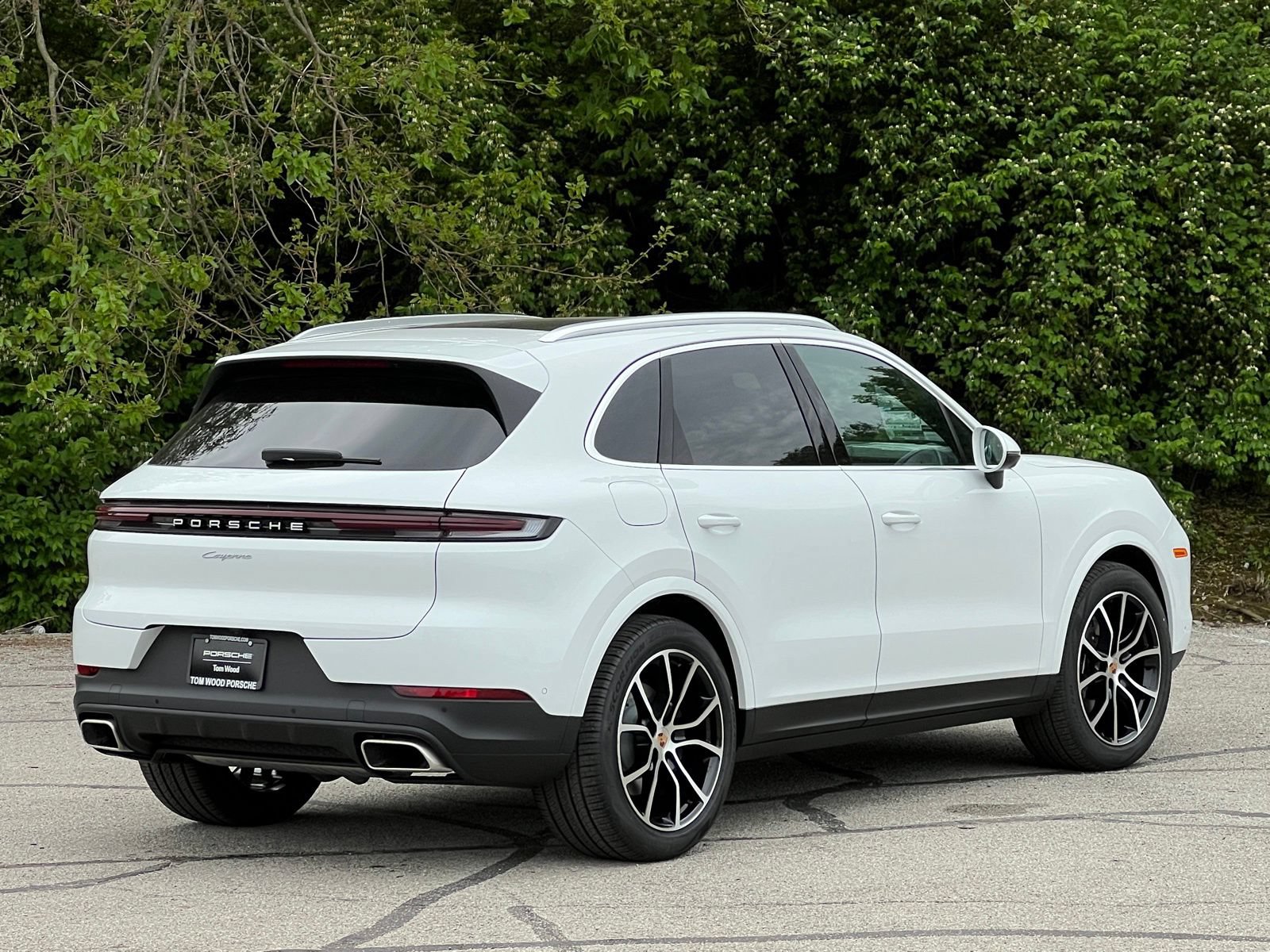 New 2026 Porsche Cayenne AWD/4WD image 6