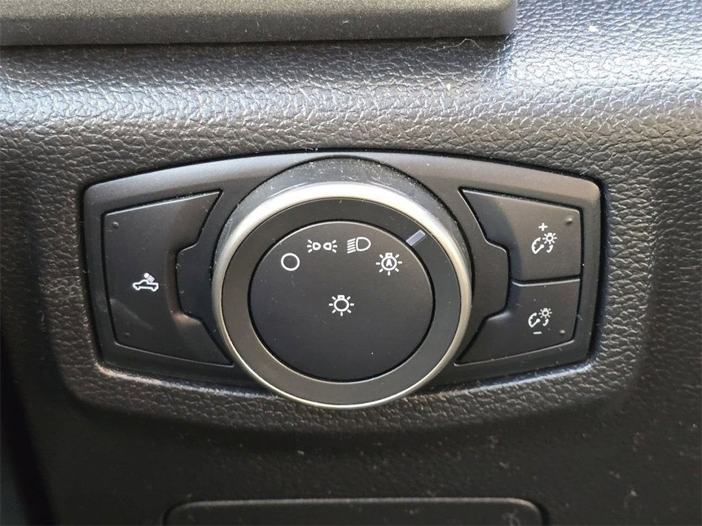 Used 2017 Ford F150 Raptor w/ Equipment Group 802A Luxury image 30