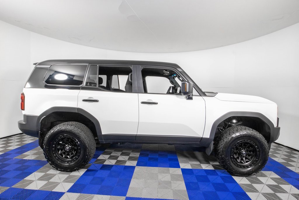 Used 2024 Toyota Land Cruiser 1958 image 4