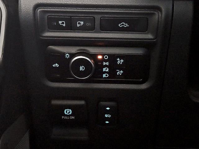 Used 2023 Ford F150 Lariat w/ Max Trailer Tow Package image 25