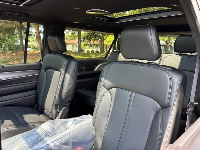 New 2026 Jeep Grand Wagoneer L Limited AWD/4WD image 8