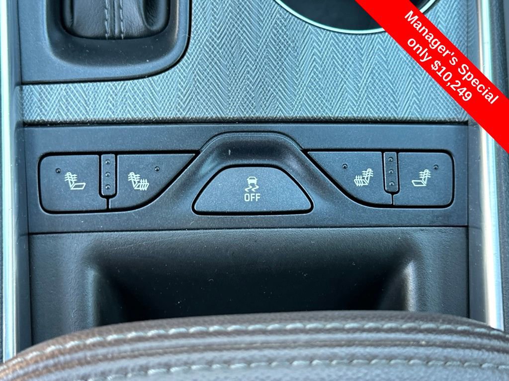 Used 2015 Chevrolet Impala LT w/ Convenience Package image 21