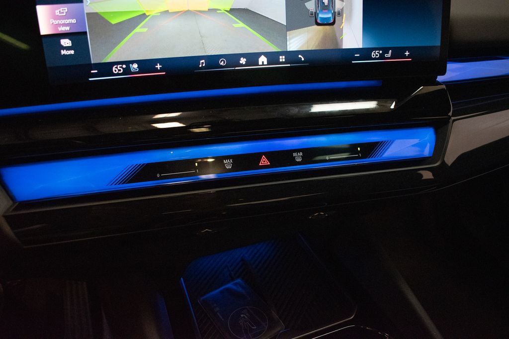 Used 2026 BMW 540i xDrive AWD/4WD image 18